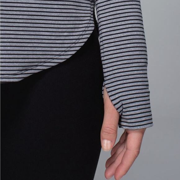 LULULEMON Awesoma Henley in Hyper Stripe Black Heathered Slate Sz. 4 - Picture 11 of 14